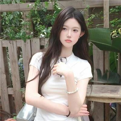 绿夜海报